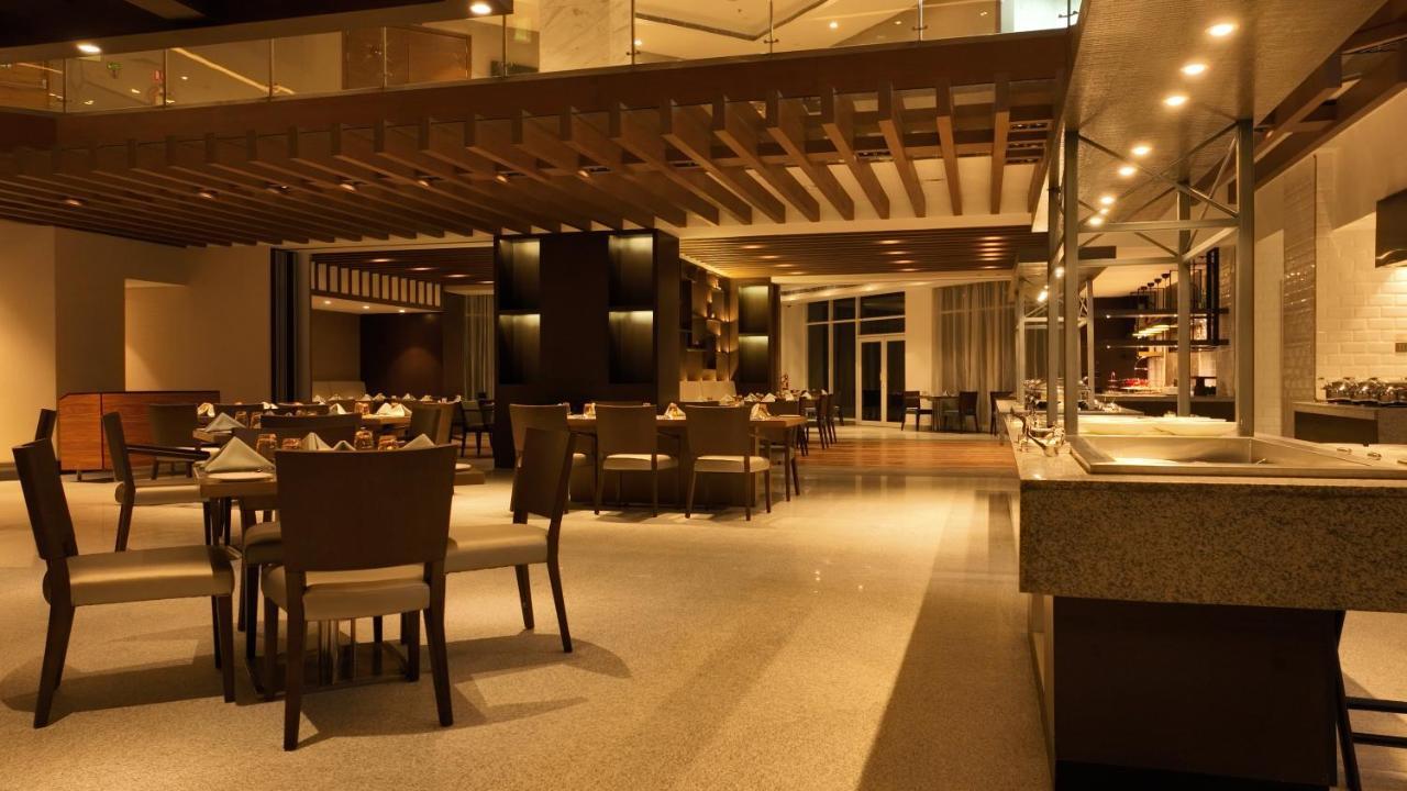 Gokulam Grand Trivandrum Thiruvananthapuram Exterior photo