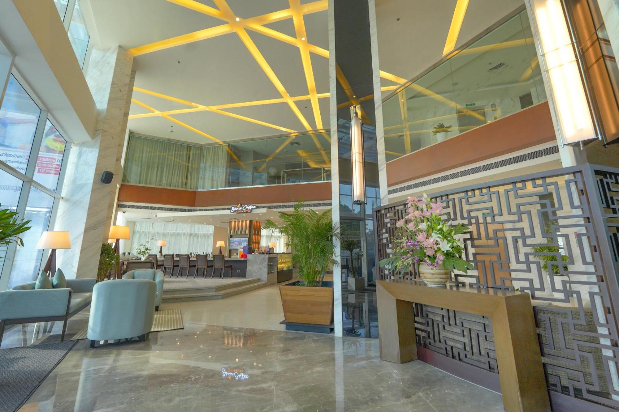 Gokulam Grand Trivandrum Thiruvananthapuram Exterior photo